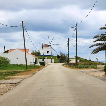 Σπίτι διακοπών Charming House In With Fireplace *