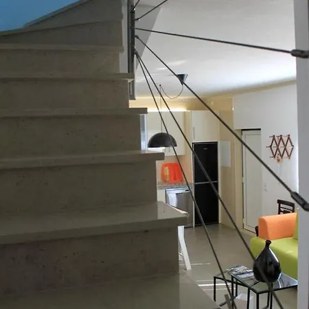 Charming House In With Fireplace 펜션