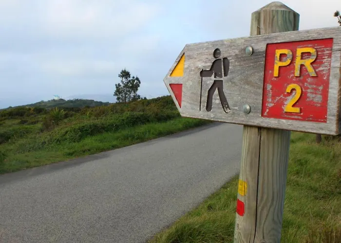 Charming House In With Fireplace 펜션 나자레